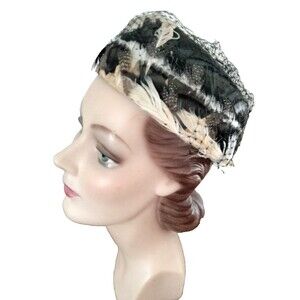 50s 60s Vintage Feather Pillbox Hat
